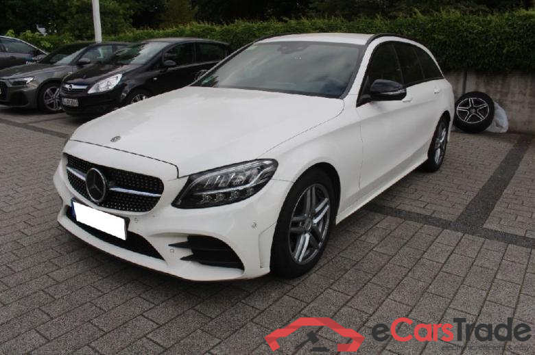 Mercedes C-Klasse T-Mod.-alt C -Klasse T-Modell C 300 d T (205.218)AMG 2.0 AMG Line 180KW AT9 E6d