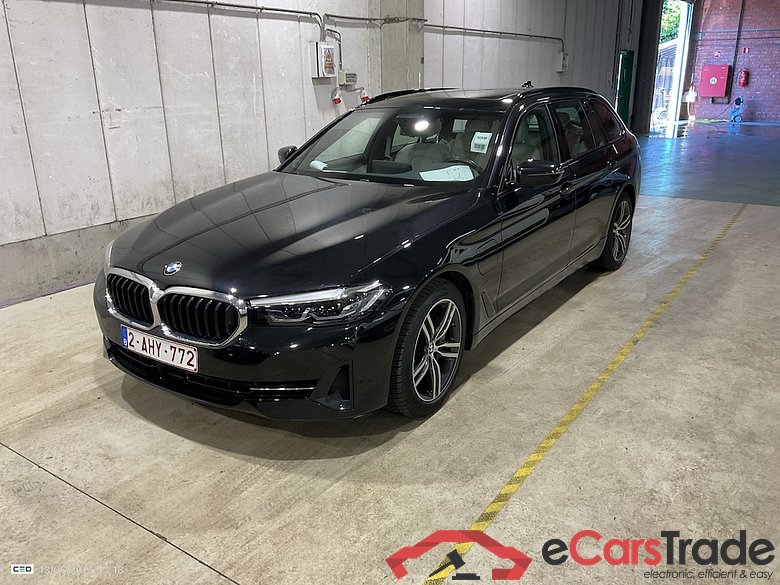 BMW 5-serie 2.0 530E TOURING AUTO