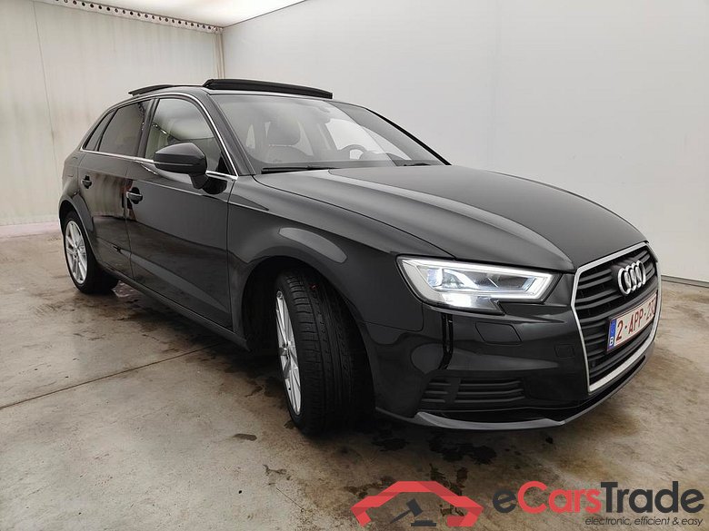 Audi A3 Sportback 1.0 30 TFSi 85kW S tronic 5d #2