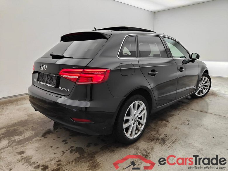 Audi A3 Sportback 1.0 30 TFSi 85kW S tronic 5d #4