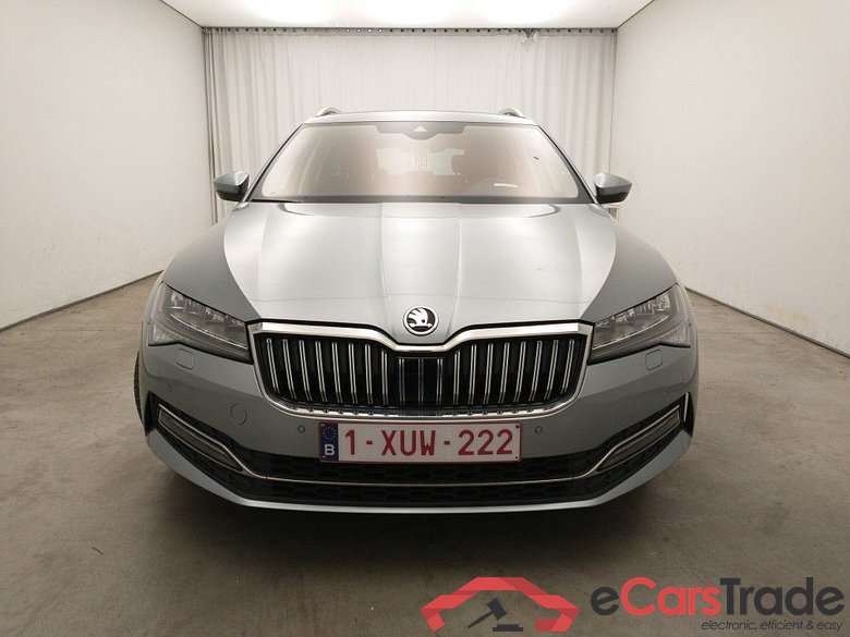 Skoda Superb Combi 2.0 CRTDI 110kW DSG7 Style 5d