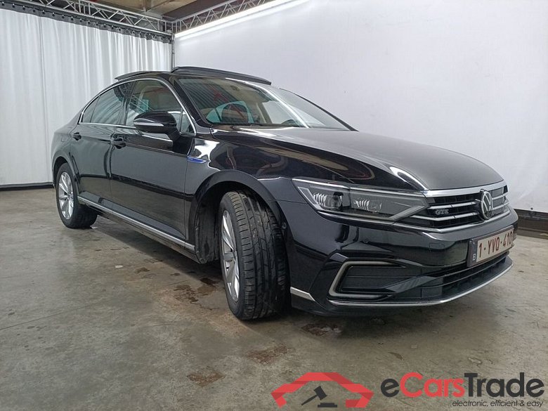 Volkswagen Passat 1.4 TSI GTE Business DSG 4d #2