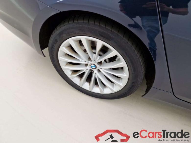 BMW 5-SERIE SEDAN 518DA LUXURY LINE #6