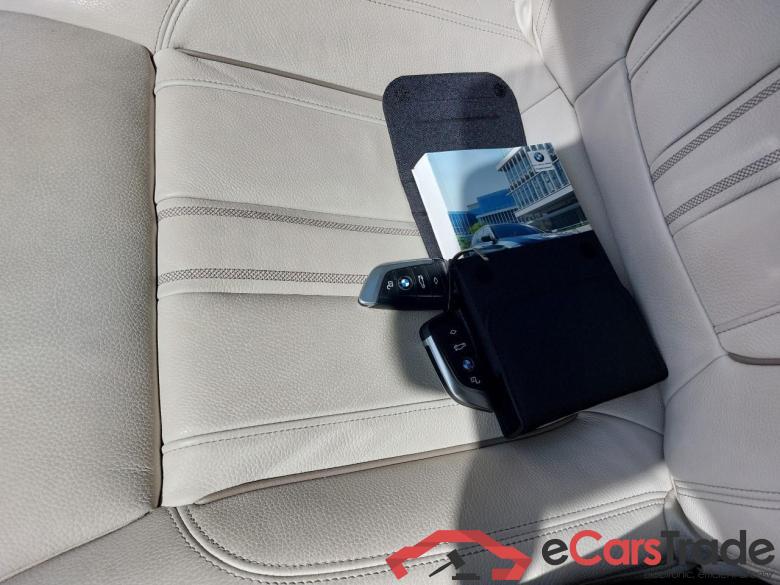 BMW 530dA xDrive Touring Serie 5 Familiar 530d xDrive 3.0 265CV AT8 E6dT #5