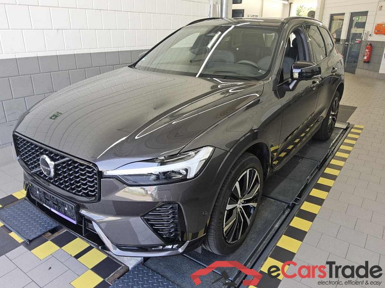 Volvo XC60 (03.2017->) DE - SUV5 B5 (Benzin) AWD EU6d, Ultra Dark Mild-Hybrid (EURO 6d), (Facelift) 202