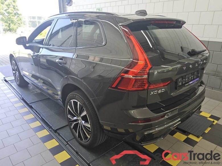 Volvo XC60 (03.2017->) DE - SUV5 B5 (Benzin) AWD EU6d, Ultra Dark Mild-Hybrid (EURO 6d), (Facelift) 202 #4