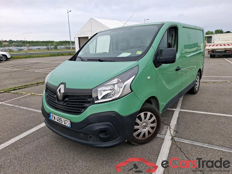 Renault FG GCF L1H1 1000 dCi 120 E6 Trafic Furgon Grand Confort L1H1 1000 1.6 dCi 120CV BVM6 E6