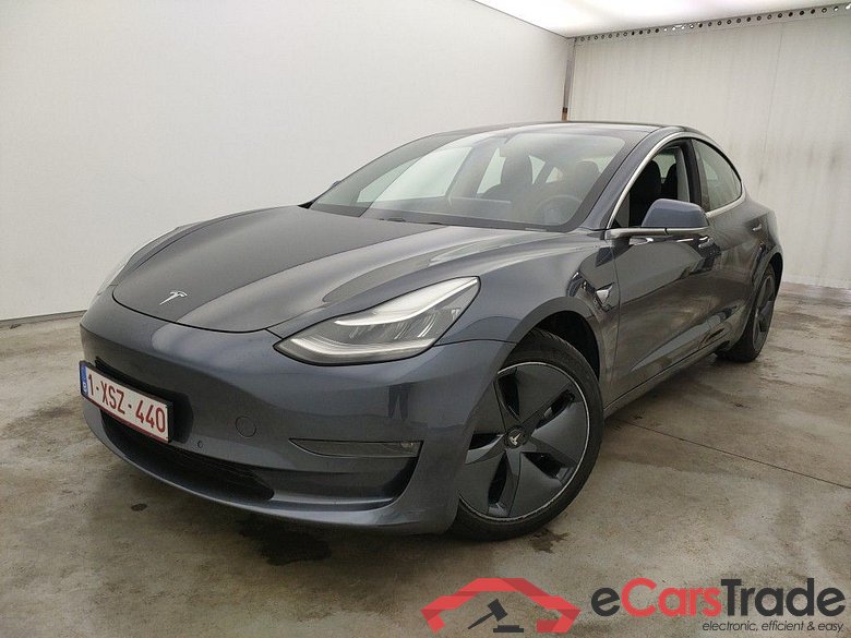 Tesla Model 3 Long-Range Dual Motor AWD 4d
