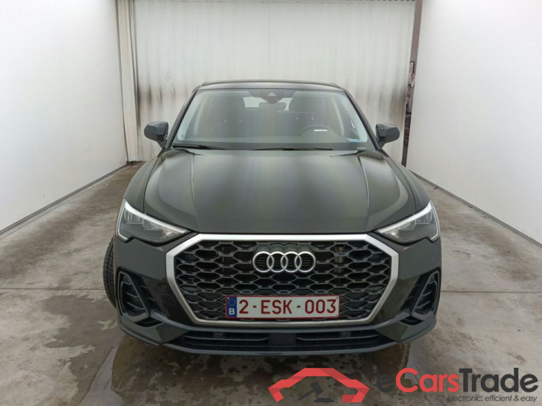 Audi Q3 Sportback 45 TFSI e S tronic 5d #1