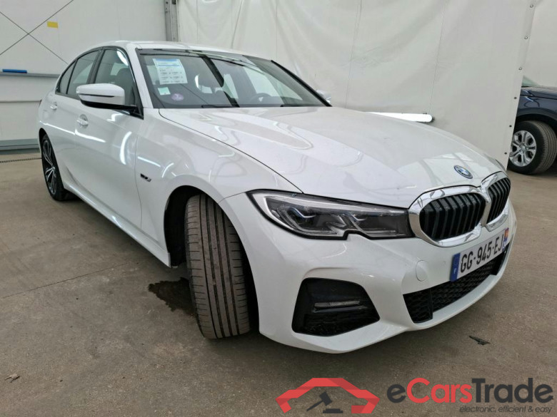BMW Série 3 Berline / 2018 / 4P / Berline 320e 204ch M Sport BVA8 Hybride #4