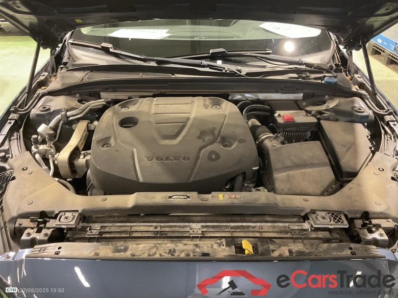 VOLVO V60 DIESEL - 2018 2.0 D3 Momentum Pro Geartronic #6