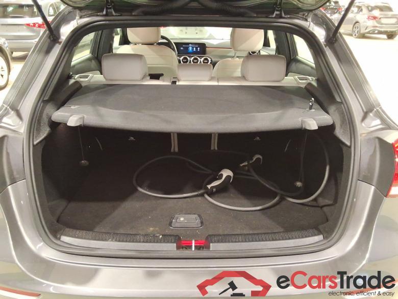 MERCEDES-BENZ A-CLASS 1.3 A 250 E DCT #3