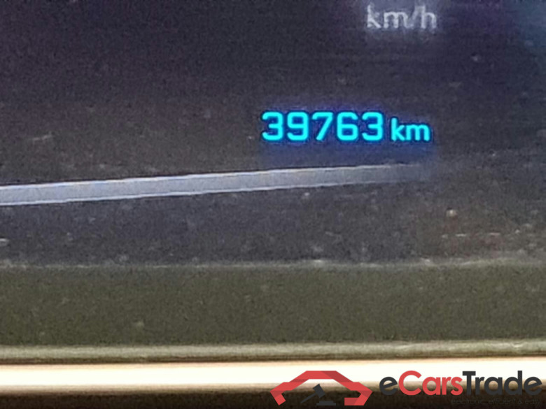 PEUGEOT e-2008 EV GT 50 kWh #4