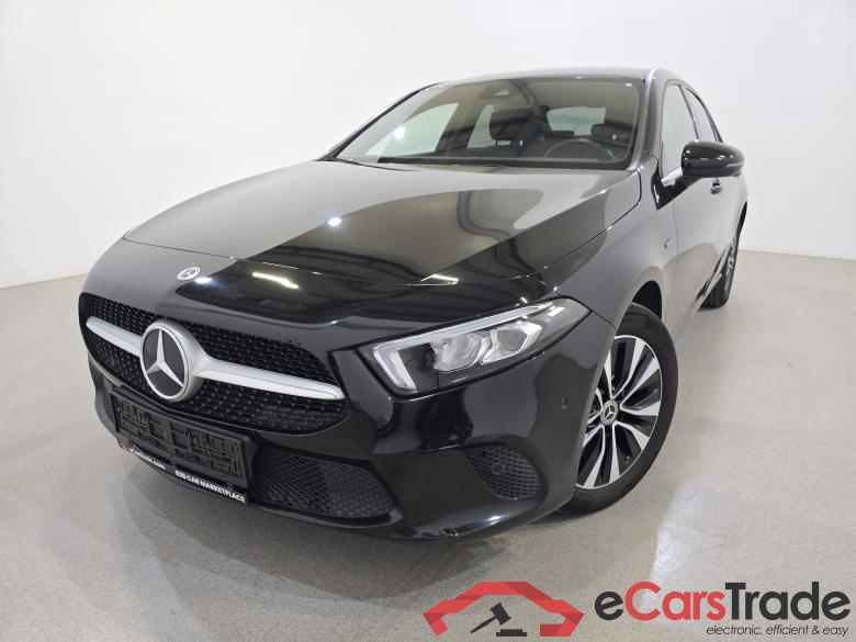 Mercedes A 250e Limousine Plug-In Hybrid Aut. LED-Xenon Navi-Pro 1/2 Sport-Leather KeylessGo Camera Klima PDC ... Mercedes A 250e Limousine Plug-In Hybrid Aut. LED-Xenon Navi-Pro 1/2 Sport-Leather KeylessGo Camera Klima PDC ...
