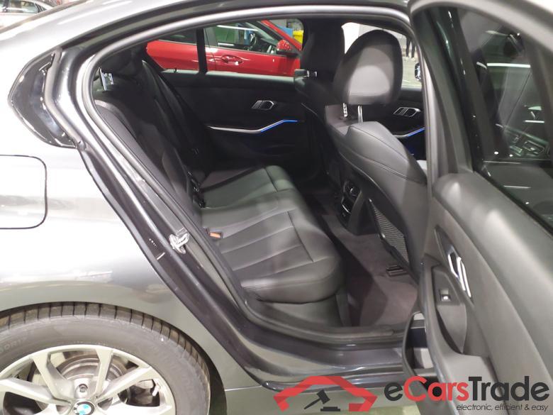BMW 3 SERIES BERLINE 2.0 318IA (115KW) BERLINE #5 BMW 3 SERIES BERLINE 2.0 318IA (115KW) BERLINE #5