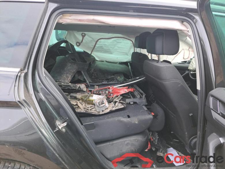 VOLKSWAGEN PASSAT VARIANT 1.4 TSI MSQ VARIANT GTE BUSINESS #6 VOLKSWAGEN PASSAT VARIANT 1.4 TSI MSQ VARIANT GTE BUSINESS #6