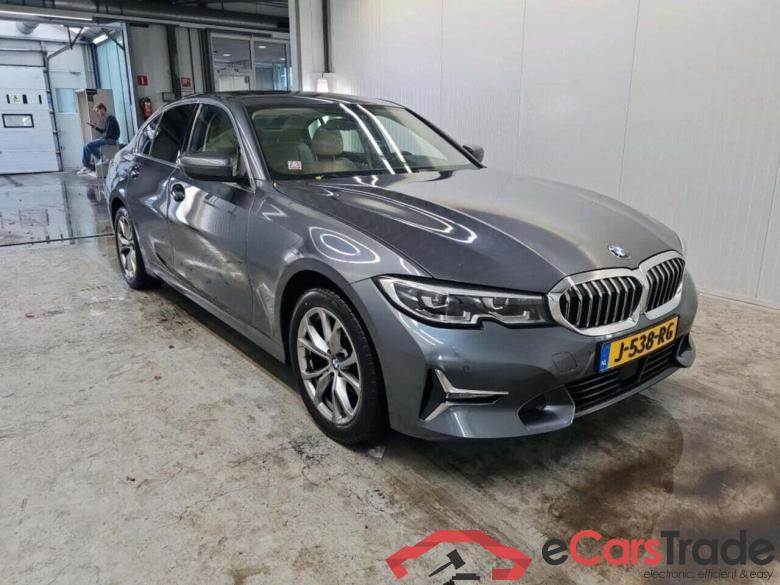 BMW 3-serie 318i High Exe. Ed. #5 BMW 3-serie 318i High Exe. Ed. #5
