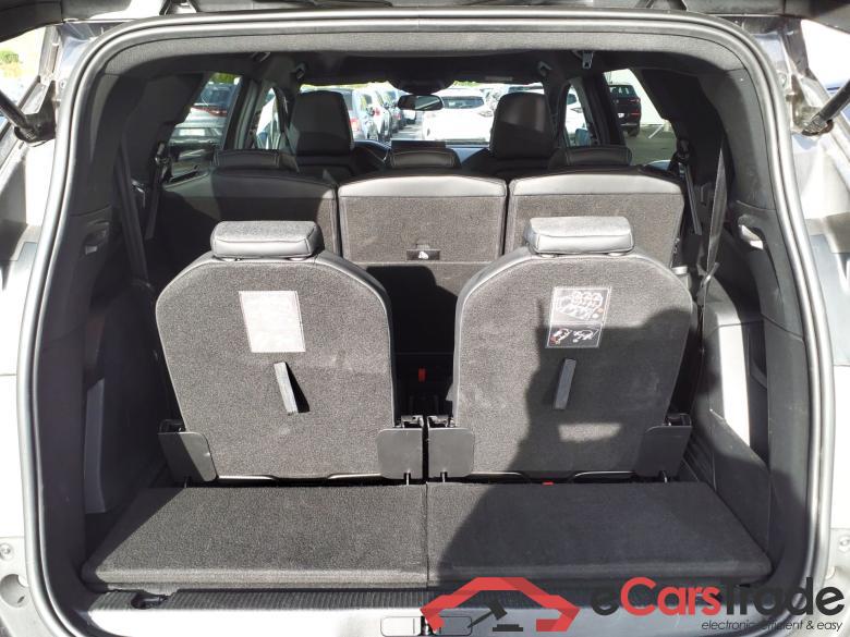 PEUGEOT 5008 1.2  Purectech 130 CV EAT8  Allure Pack #2 PEUGEOT 5008 1.2  Purectech 130 CV EAT8  Allure Pack #2