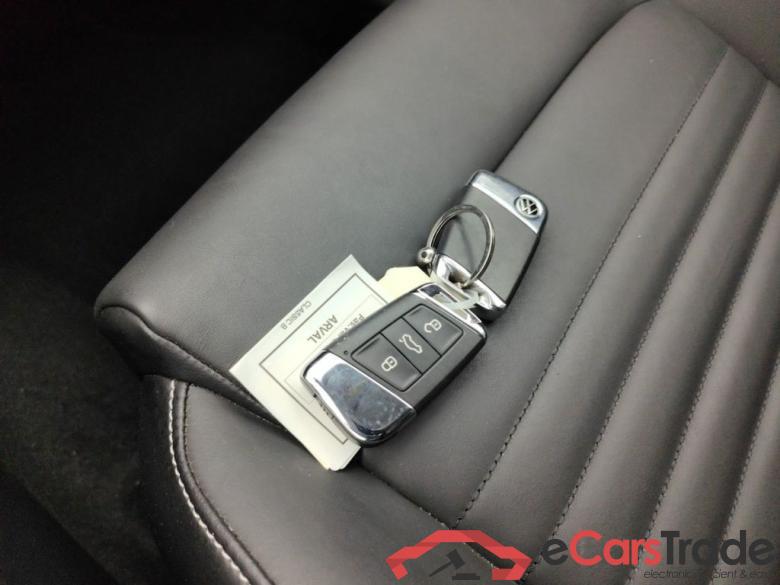 VOLKSWAGEN PASSAT VARIANT PA - 2019 2.0 TDi 150 Elegance (EU6 d) 5d #4 VOLKSWAGEN PASSAT VARIANT PA - 2019 2.0 TDi 150 Elegance (EU6 d) 5d #4