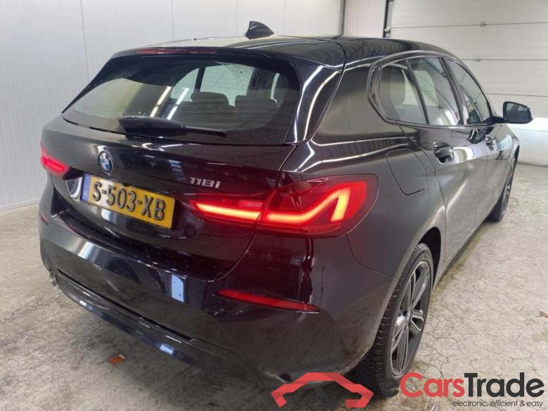 BMW 1-serie 118i Bns Edition+ #2