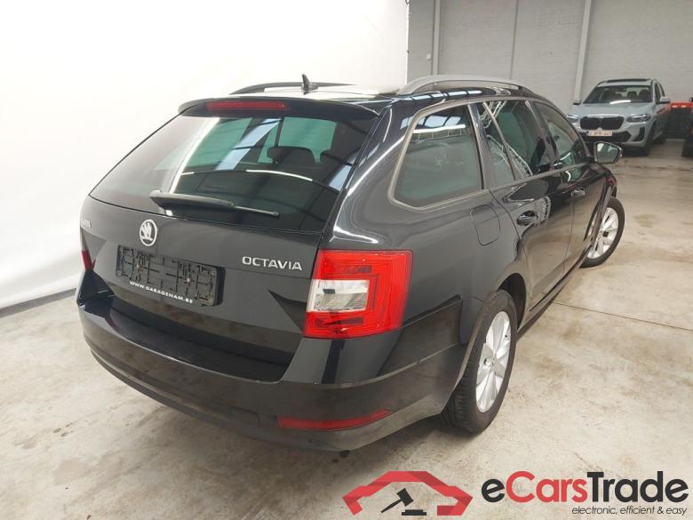 Skoda Octavia Combi 1.6 CRTDI 85kW GreenTec Ambition 5d #2 Skoda Octavia Combi 1.6 CRTDI 85kW GreenTec Ambition 5d #2