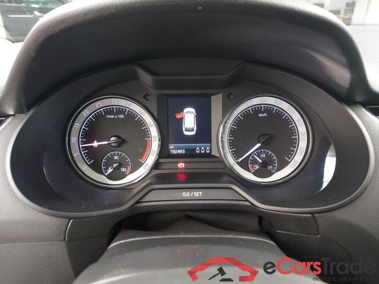 Skoda Octavia Combi 1.6 CRTDI 85kW GreenTec Ambition 5d #6 Skoda Octavia Combi 1.6 CRTDI 85kW GreenTec Ambition 5d #6