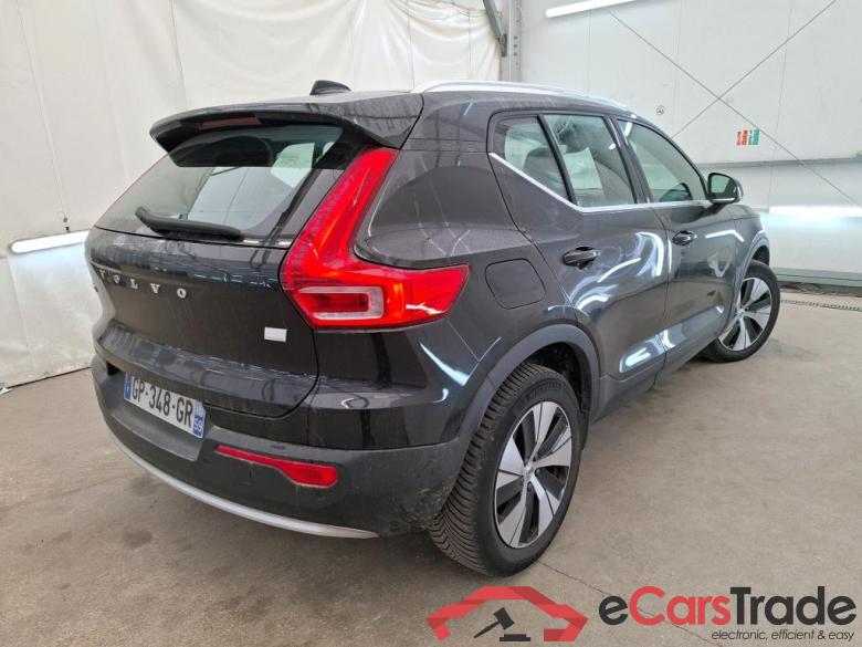 VOLVO XC40 / 2022 / 5P / SUV Recharge T5 262 DCT7 Start #3
