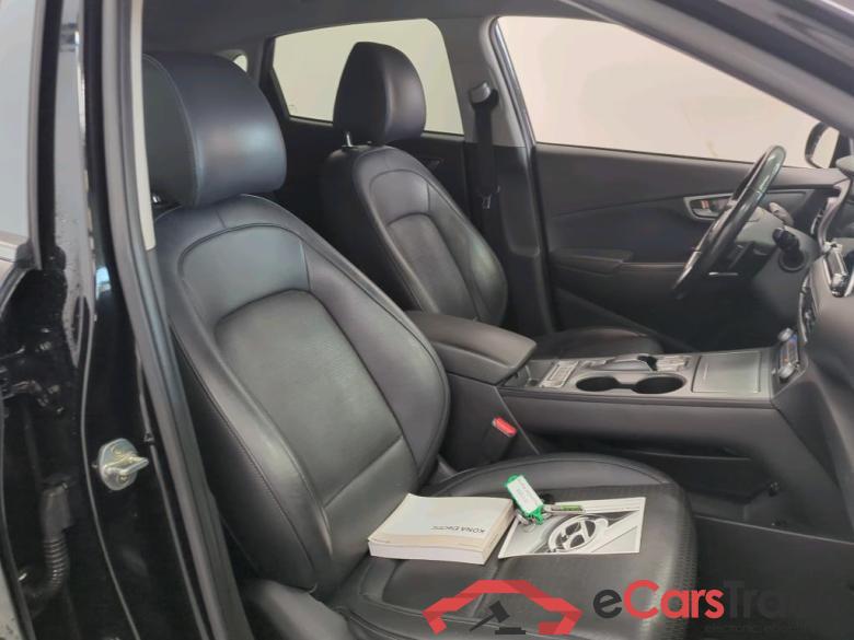 Hyundai KONA Premium Electric 64 kWh 5d #3 Hyundai KONA Premium Electric 64 kWh 5d #3