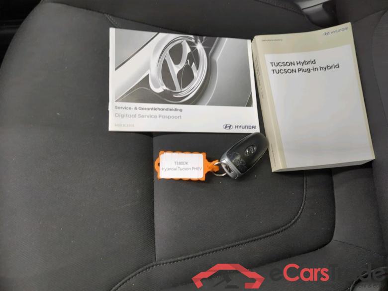 Hyundai Tucson 1.6 T-GDI PHEV Comfort Smart 4WD Automaa 5d #4