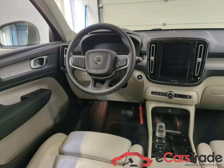 VOLVO XC40 1.5 T5 Rech. Inscr. #3
