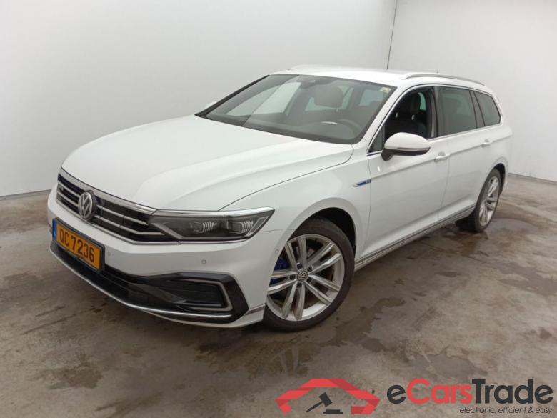 VOLKSWAGEN PASSAT VARIANT PA - 2019 1.4 TSi 157 GTE DSG6 (EU6 d) 5d #1