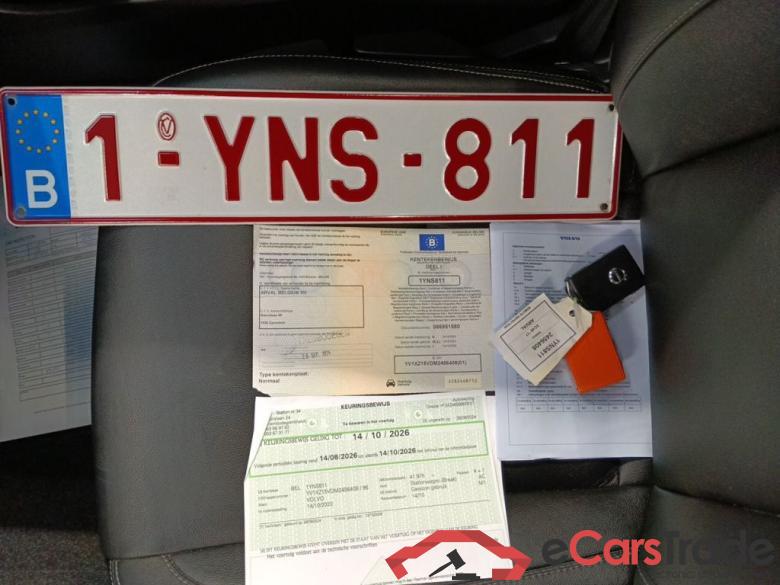 Volvo XC40 T3 Geartronic Momentum Pro 5d #4