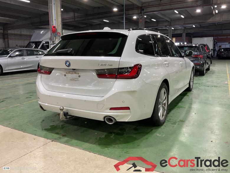 BMW 3 SERIES TOURING 2.0 320E TOURING #4