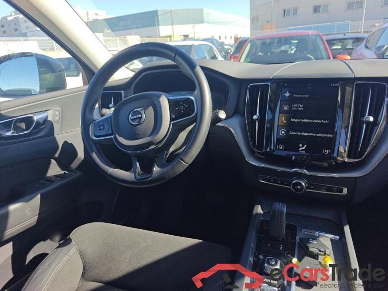 VOLVO XC60 / 2017 / 5P / todoterreno 2.0 T8 AWD Business Plus Auto #3