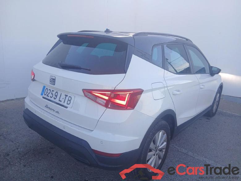 SEAT Arona / 2017 / 5P / todoterreno 1.0 TSI 81kW (110CV) Style Plus (AC) #2