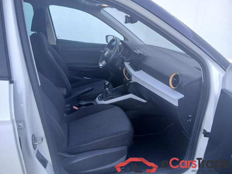 SEAT Arona / 2017 / 5P / todoterreno 1.0 TSI 81kW (110CV) Style Plus (AC) #6