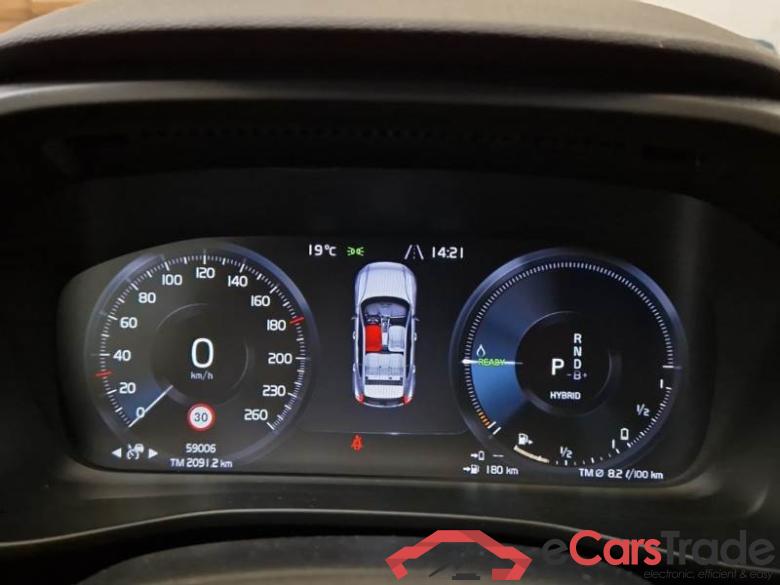 VOLVO XC40 / 2017 / 5P / SUV T4 PLUG-IN HYBRID AUTO RECHARGE R-DESIGN #4