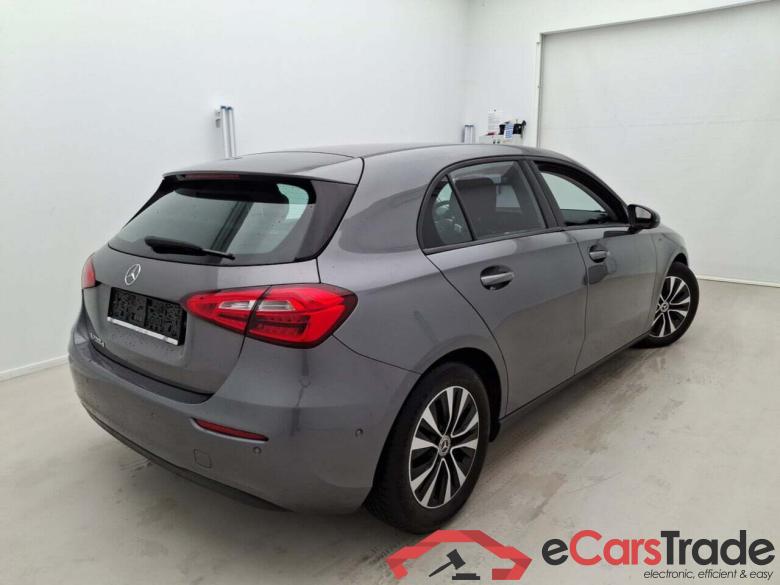Mercedes A 200d Aut. Widescreen Navi KeylessGo Сamera Klima PDC ... #3