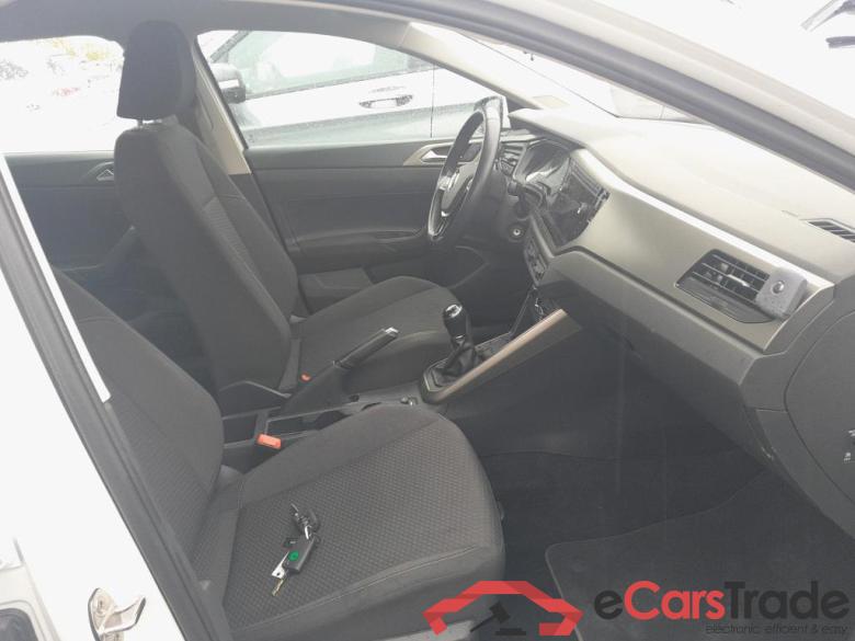 VOLKSWAGEN Polo / 2017 / 5P / berlina con portón Advance 1.0 TSI 70kW (95CV) #6