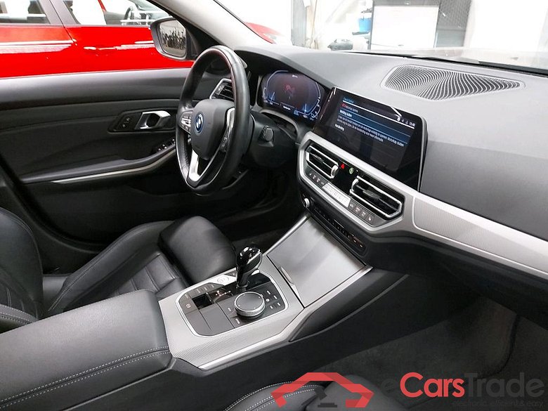 BMW - BMW 3 TOURING 320e 204PK Business Edition With Vernasca Heated Sport Seats & Driving Assistant Pack & Active Cruise Control * HYBRID * #3