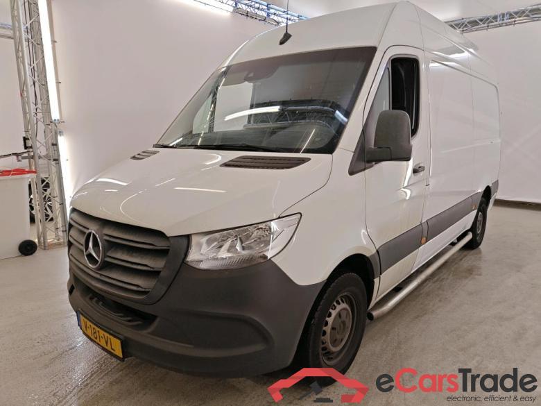 Mercedes-Benz Sprinter 311CDI L2H2 RWD 3.5 Functional VI 4d #1
