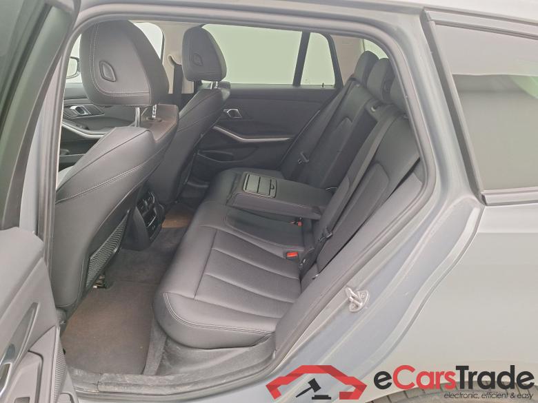 BMW, 3-serie Touring '18, BMW 3 Reeks Touring 318dA (100 kW) 5d #4