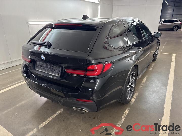 BMW 5 Reeks Touring 5 Reeks Touring 518d Aut. (100 kW) 100kW/136pk  5D/P Auto-8 #4