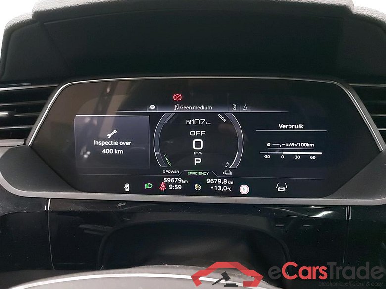 AUDI - AUD E-TRON 55 Quattro 408PK Advanced Limited Edition With Valcona Leather Sport Seats & Head Up & Auxiliary Heater & Assistance City & B&O Sound & Surround Cameras & Pano Roof  * ELECTRIC * #5