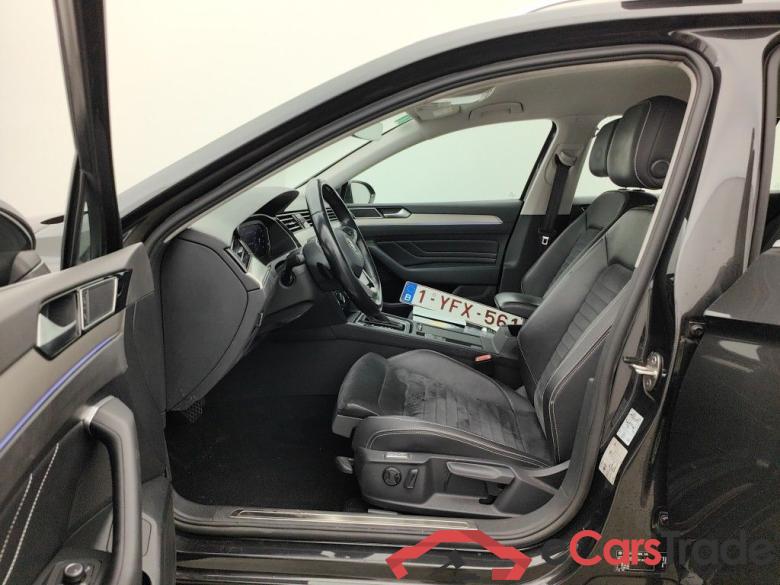 Volkswagen Passat Variant 1.5 TSI OPF DSG7 Elegance Business 5d #3