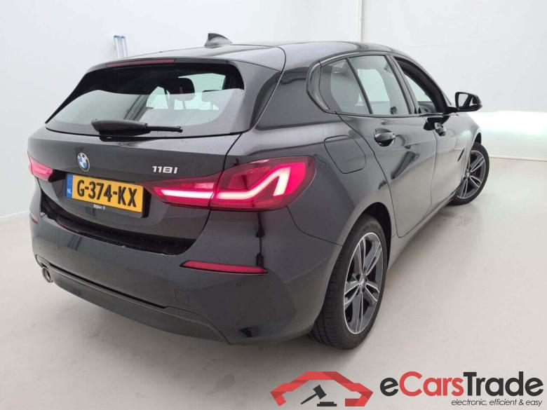 BMW 1-serie 118iA Exe Edit Sportline #2