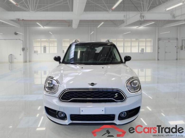 MINI COUNTRYMAN / 2016 / 5P / BERLINA COOPER S E ALL4 BUSINESS AUTOM. #6