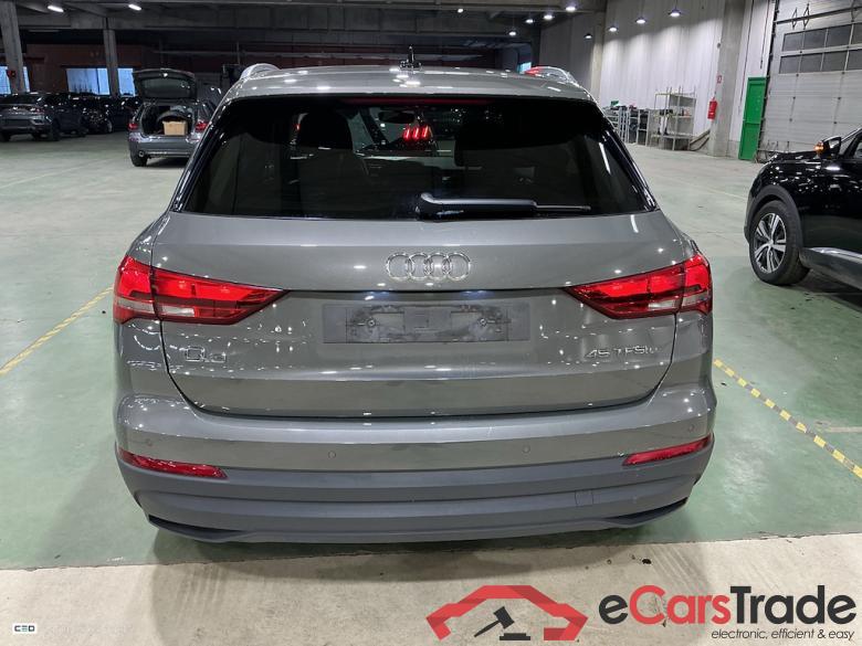 AUDI Q3 1.4 45 TFSI E S TRONIC #5