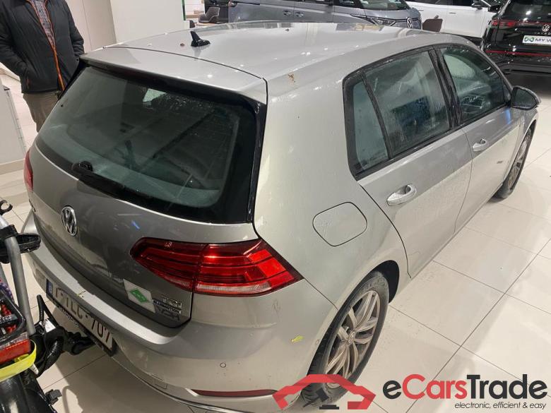 VOLKSWAGEN Golf VII CNG Golf HL 1.4 TGI BlueMotion 81 kW (110 ch) 6 vitesses manuel #4