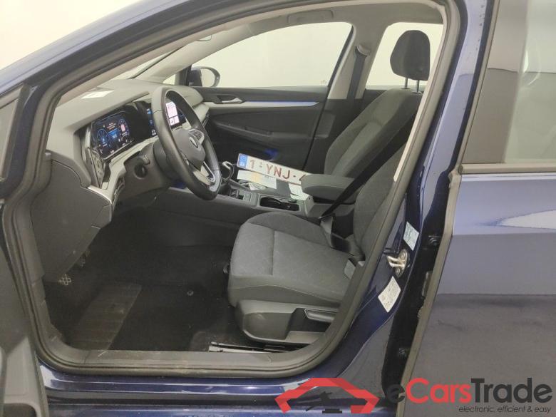 Volkswagen Golf VIII 1.0 TSI 81kW Life 5d #3